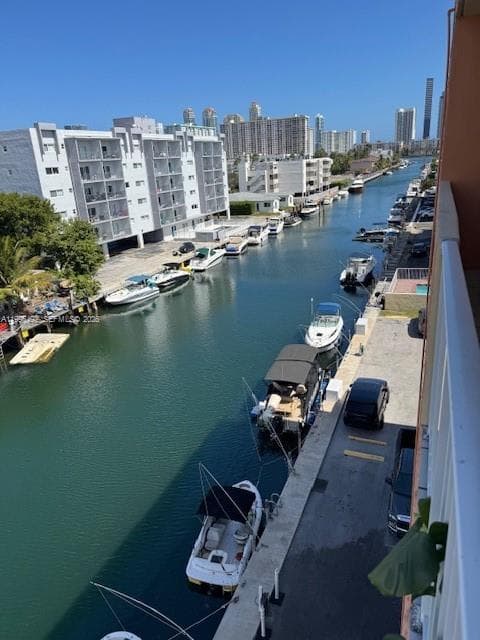 3545 167th St 503 photo 12