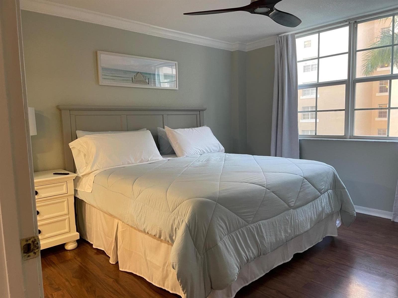 1801 N Flagler Drive 433 photo 8