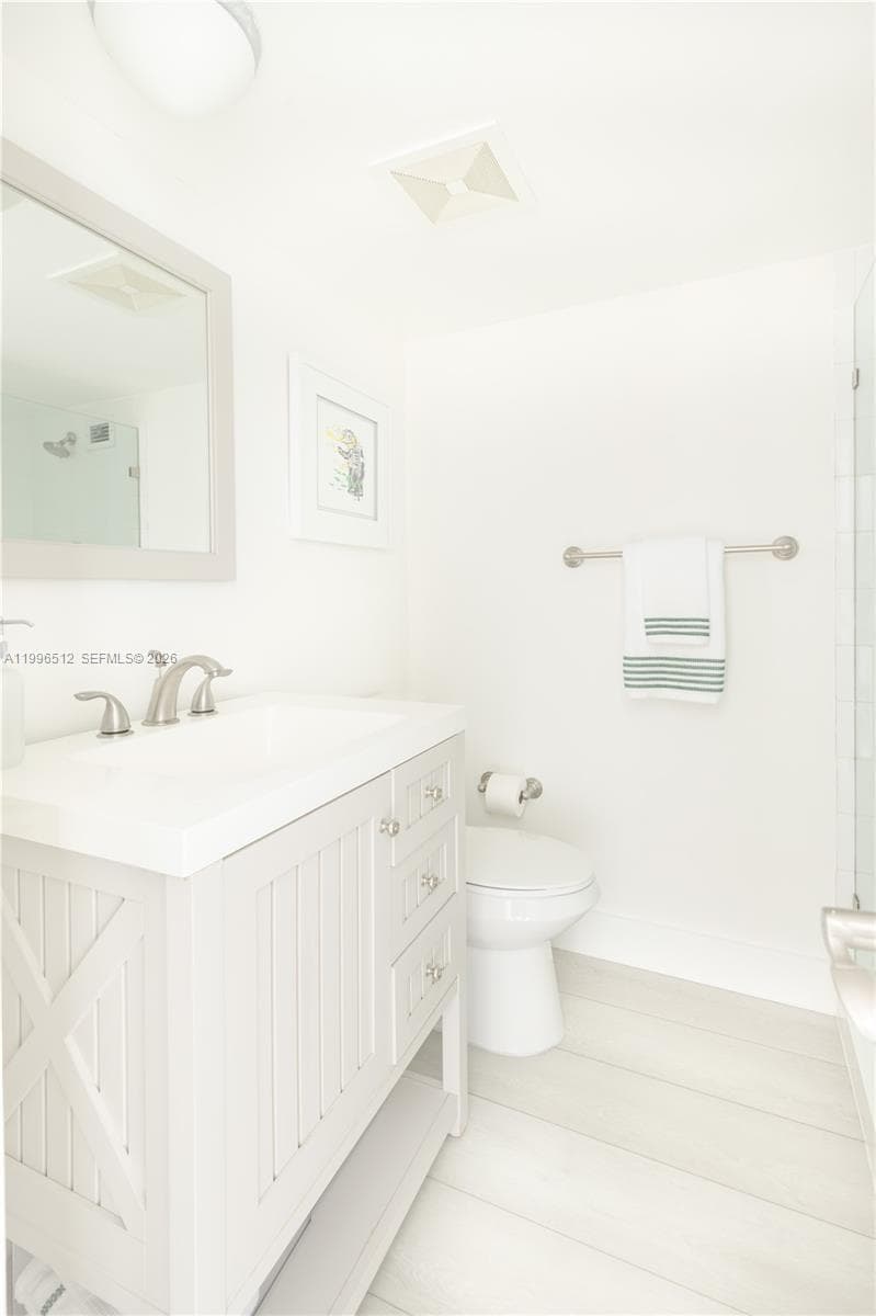 5161 Collins Ave 1102 photo 15