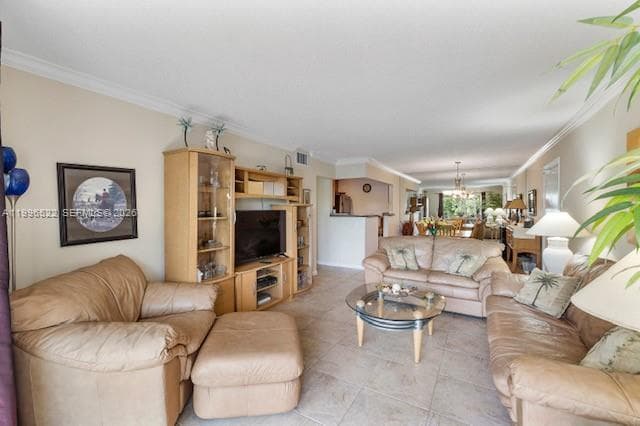 6259 Bay Club Dr 3 photo 3