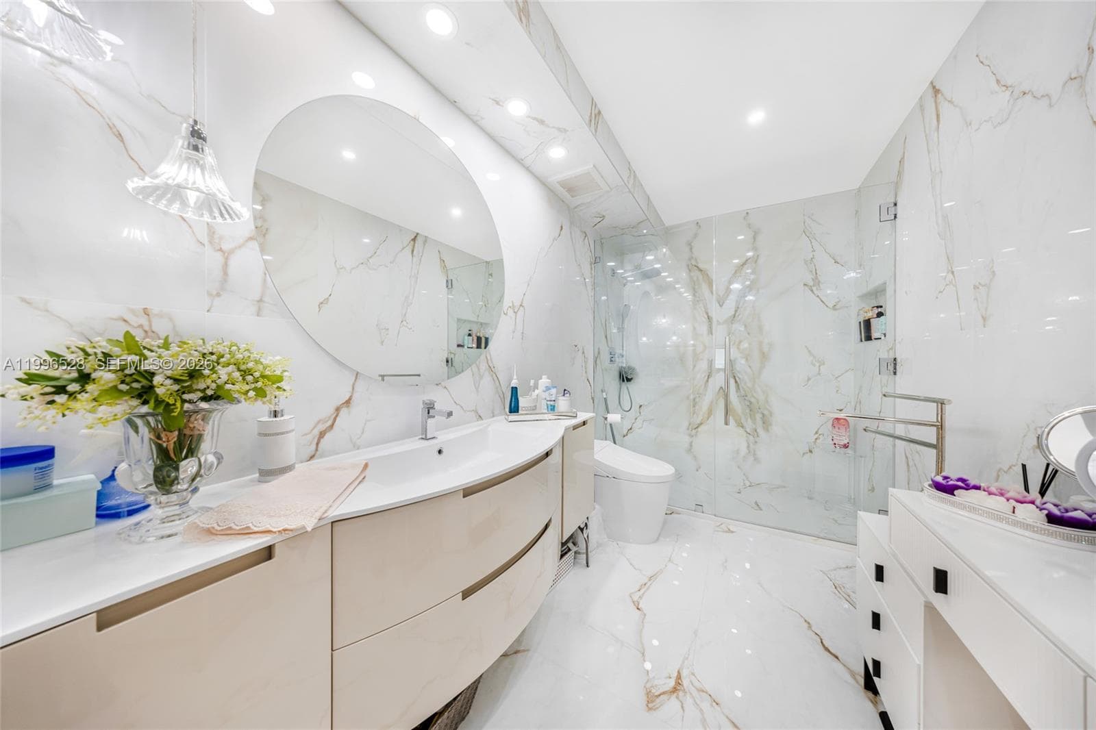 9801 Collins Ave 19T photo 23