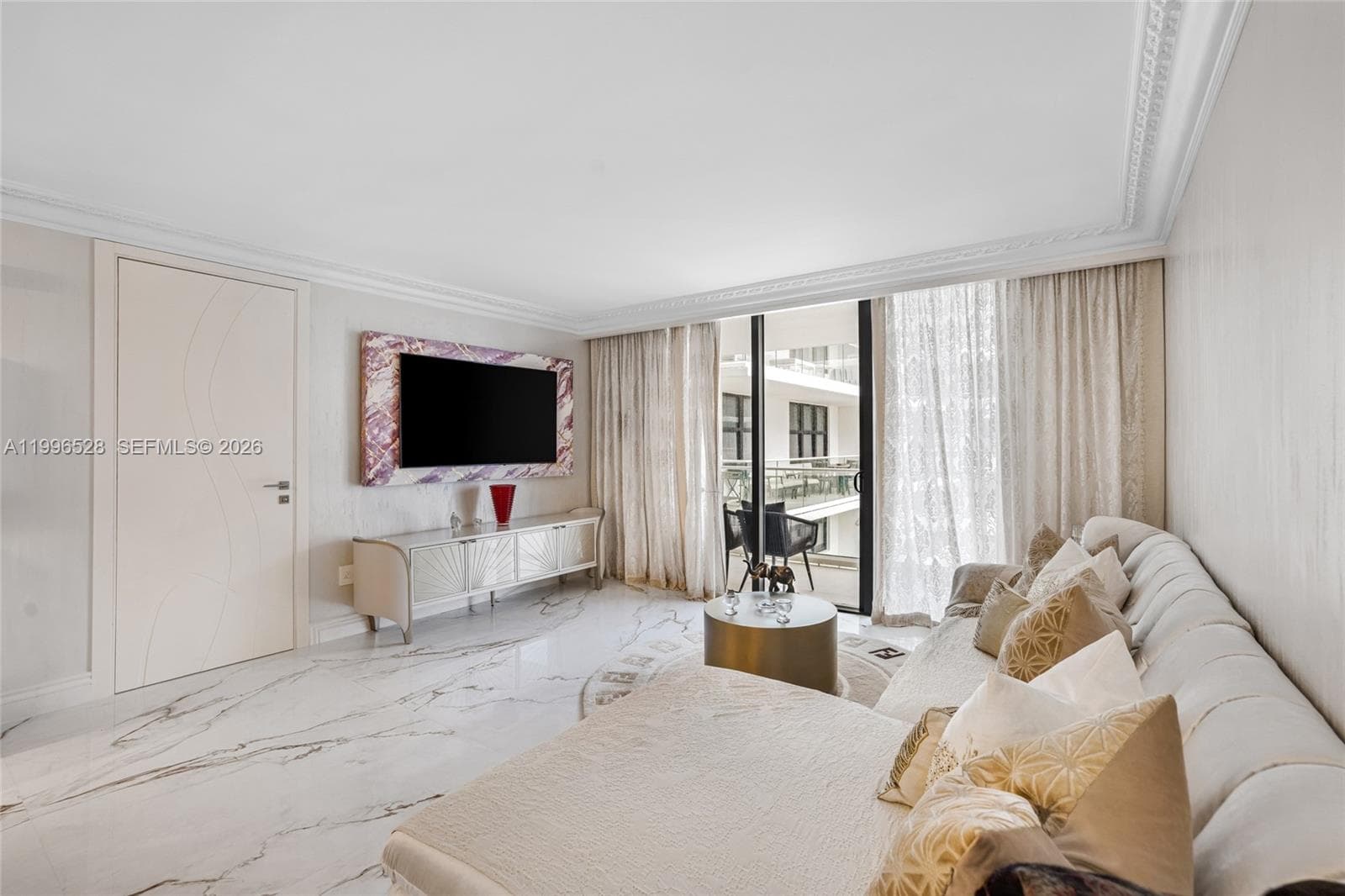 9801 Collins Ave 19T photo 5