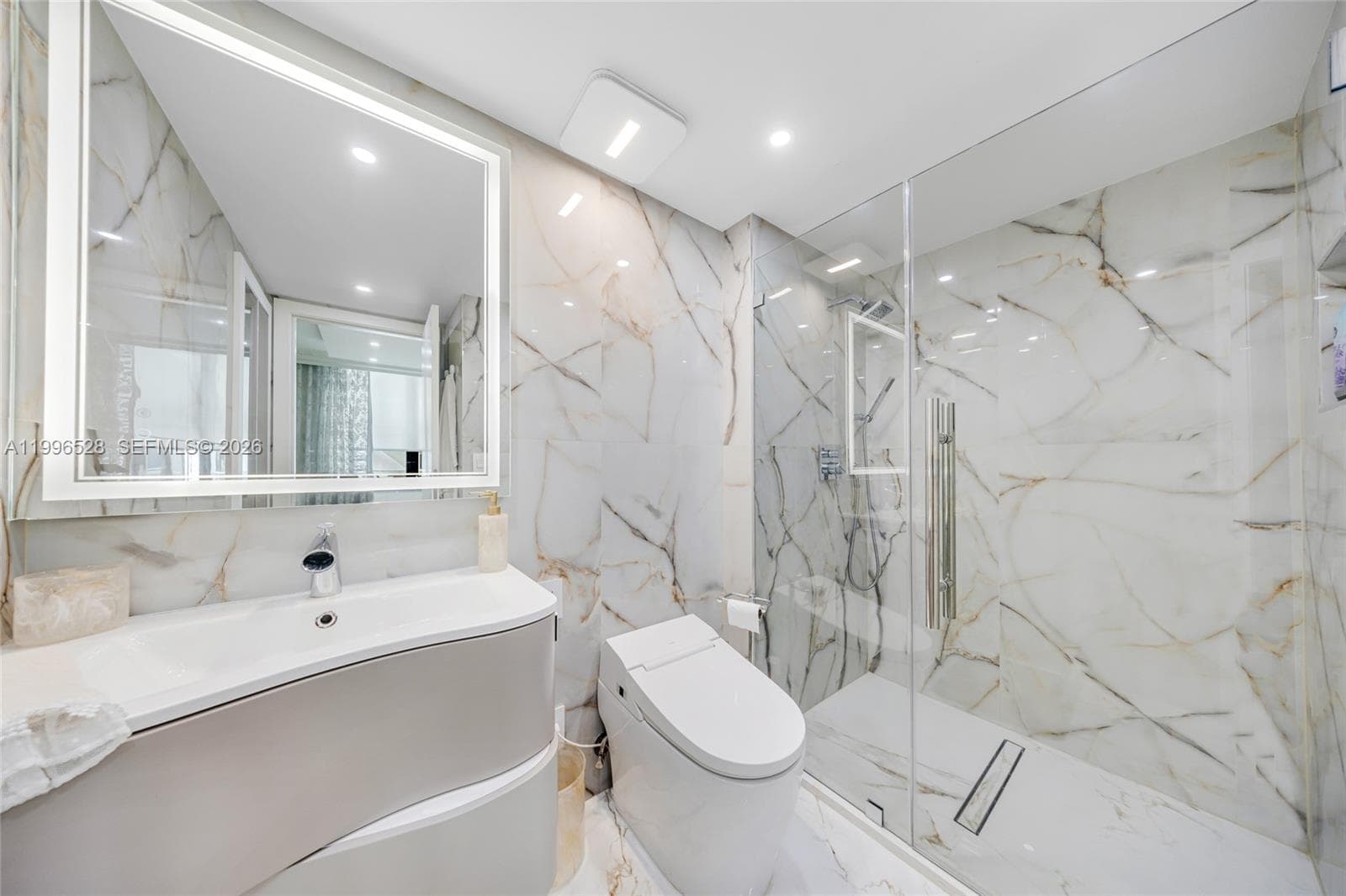 9801 Collins Ave 19T photo 24