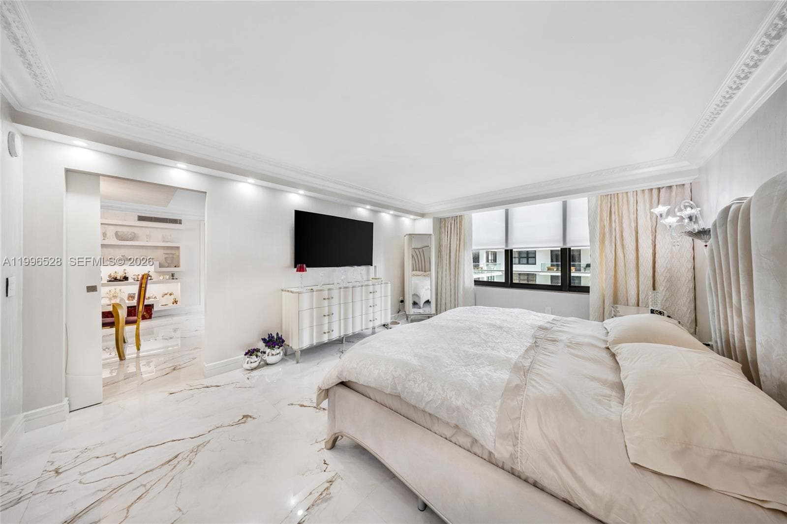 9801 Collins Ave 19T photo 19