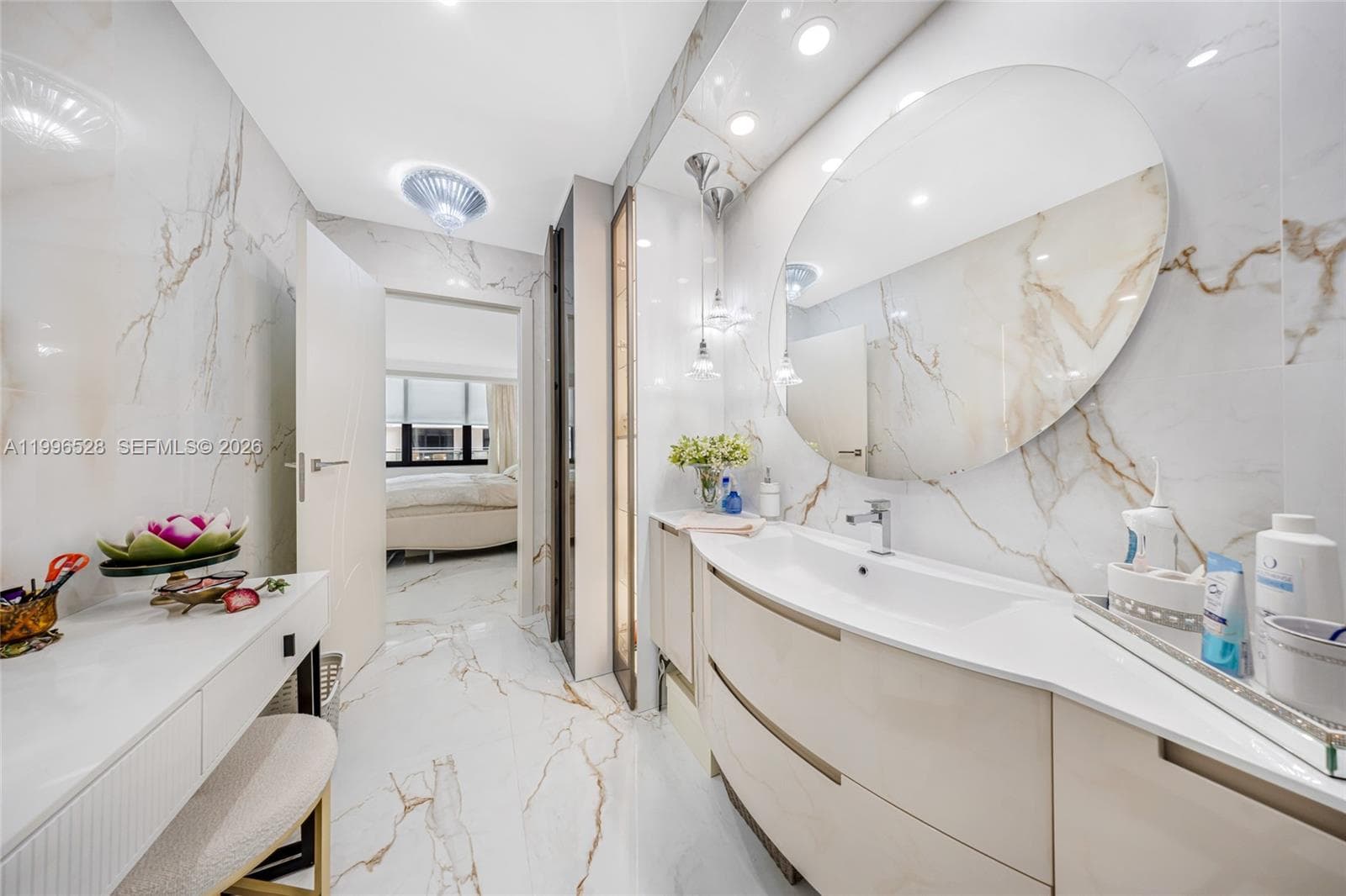 9801 Collins Ave 19T photo 25