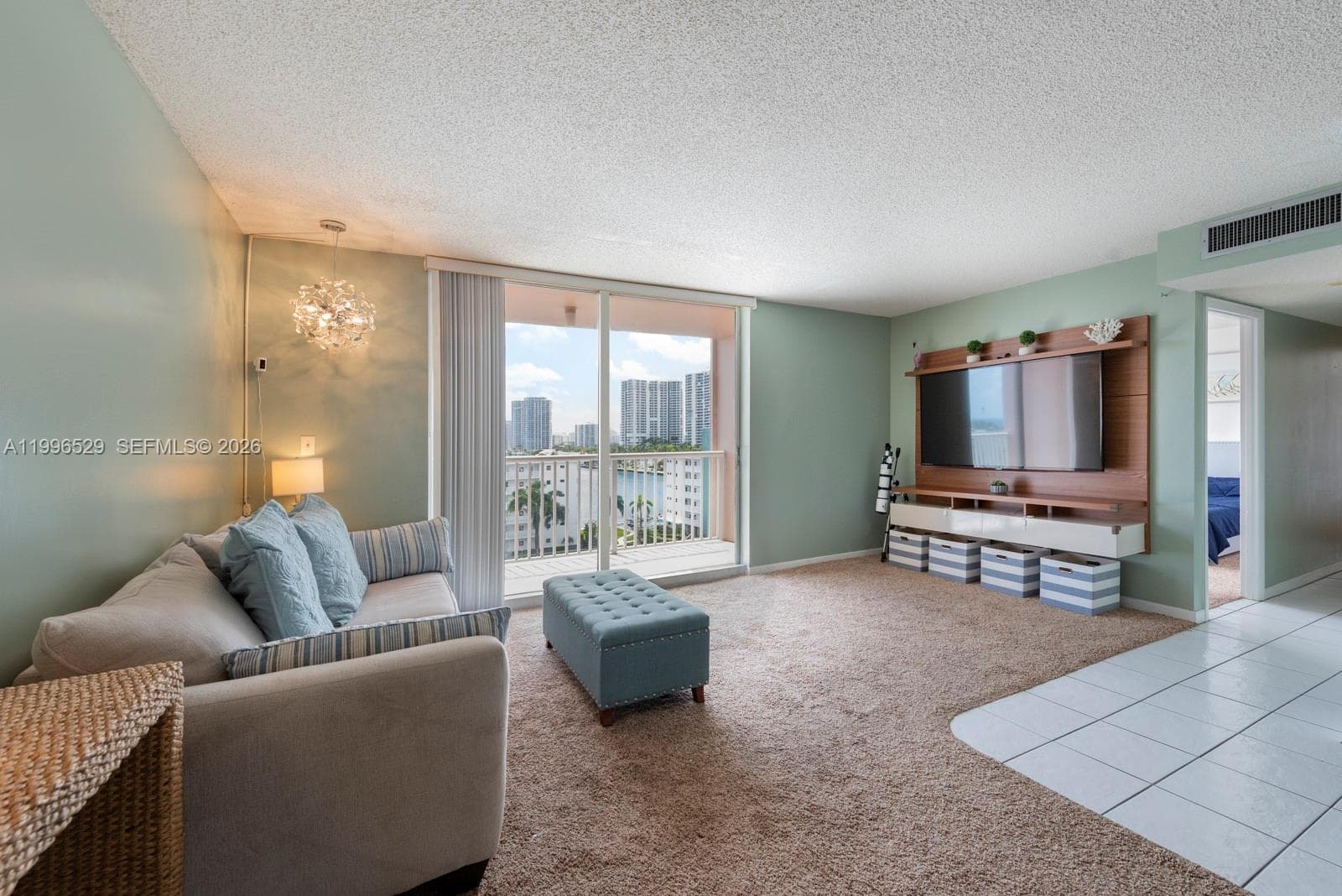 3161 Ocean Dr 809 photo 6