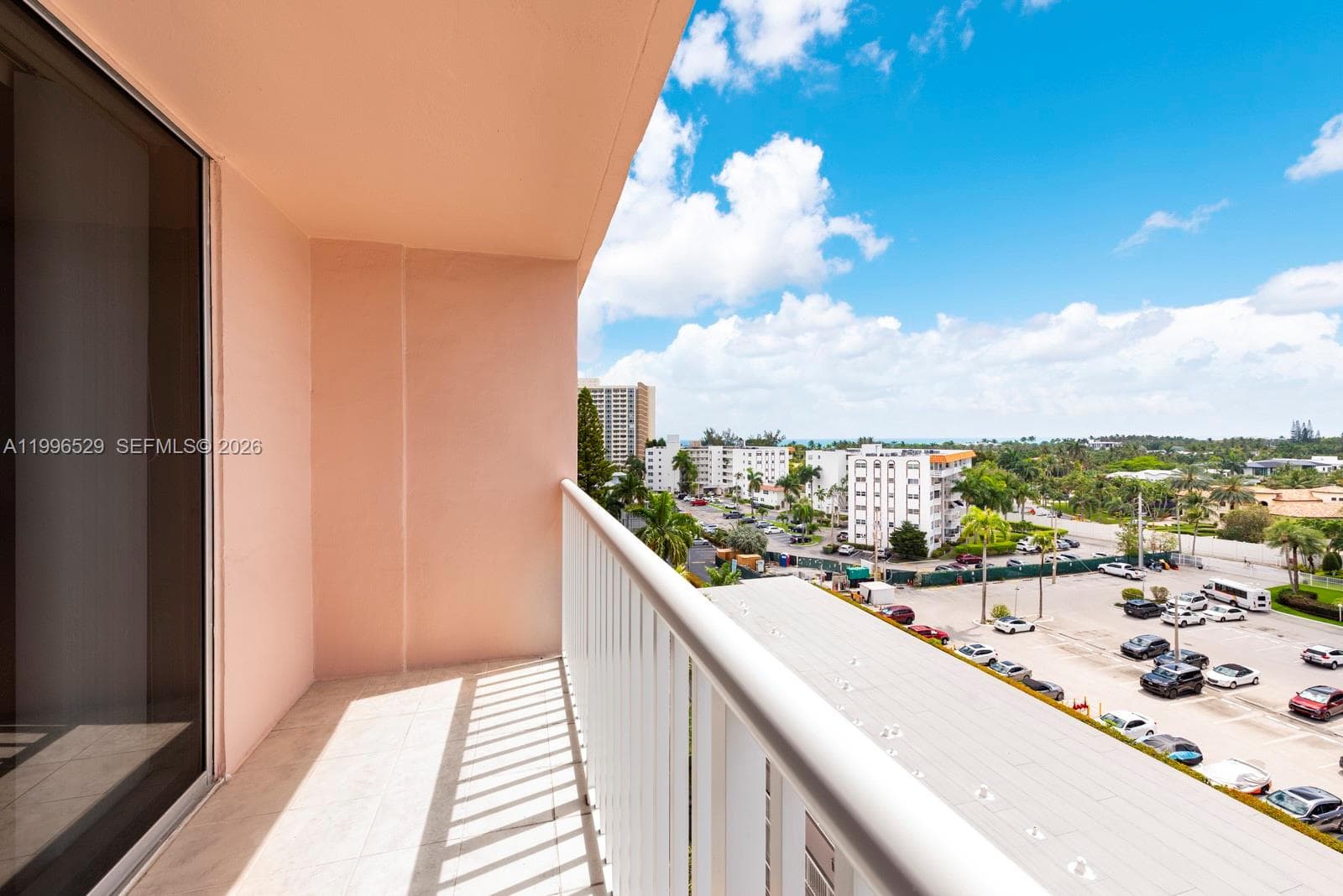 3161 Ocean Dr 809 photo 7
