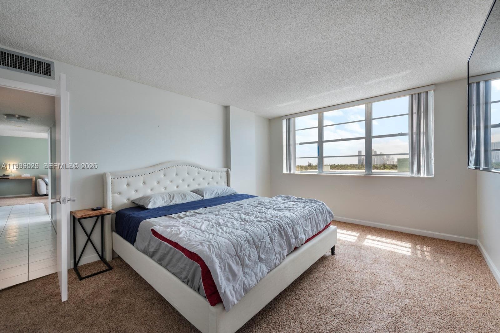 3161 Ocean Dr 809 photo 15