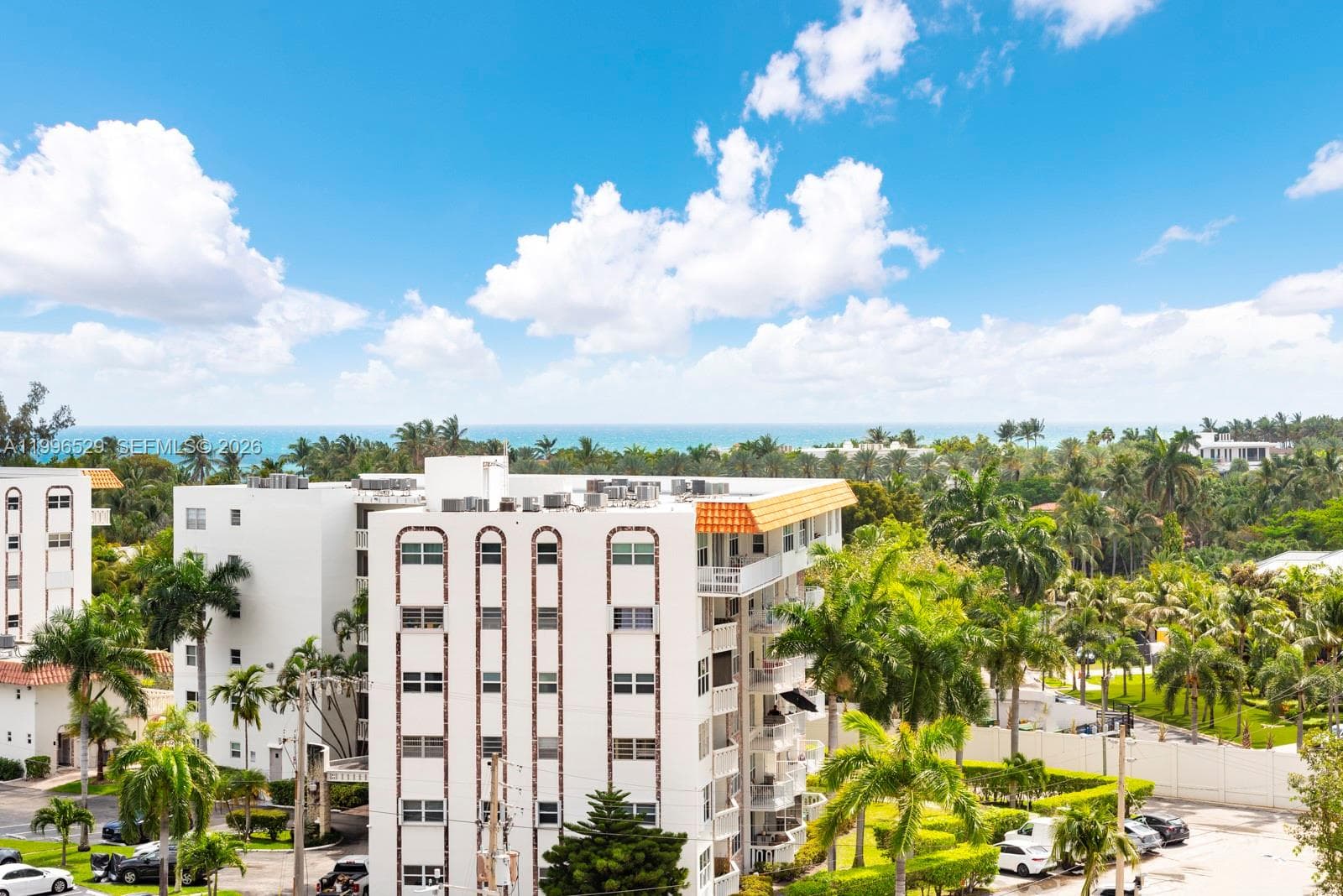 3161 Ocean Dr 809 photo 8