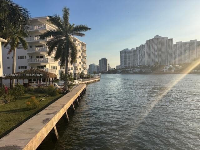 3161 Ocean Dr 809 photo 25