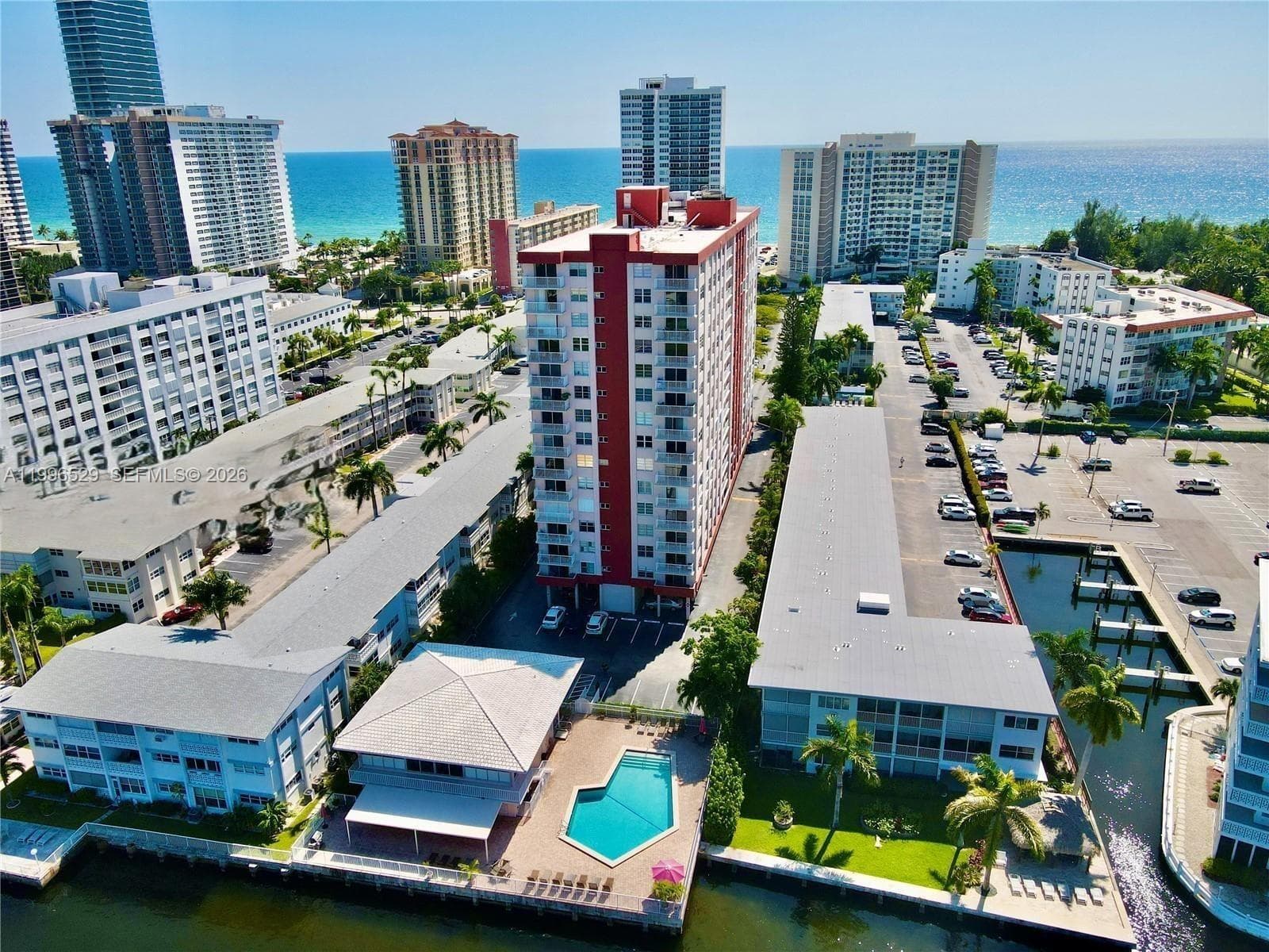 3161 Ocean Dr 809 photo 21