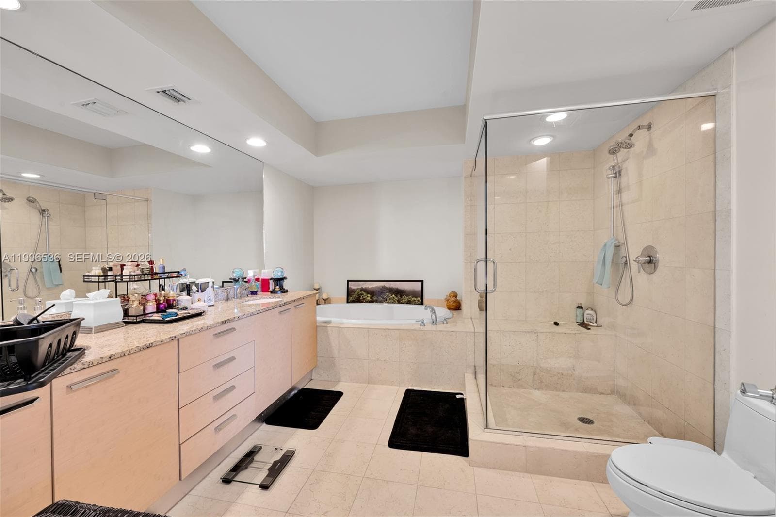 1850 Ocean Dr 3510 photo 22