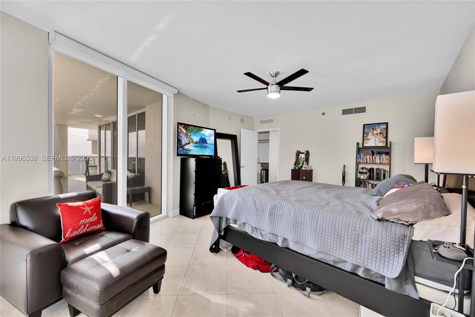 1850 Ocean Dr 3510 photo 21