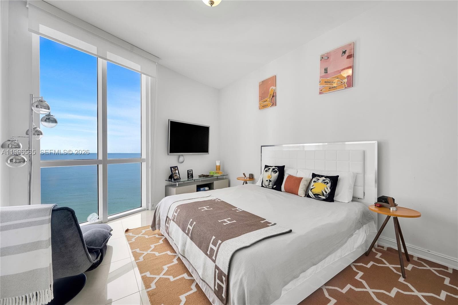 15901 Collins Ave 2104 photo 23