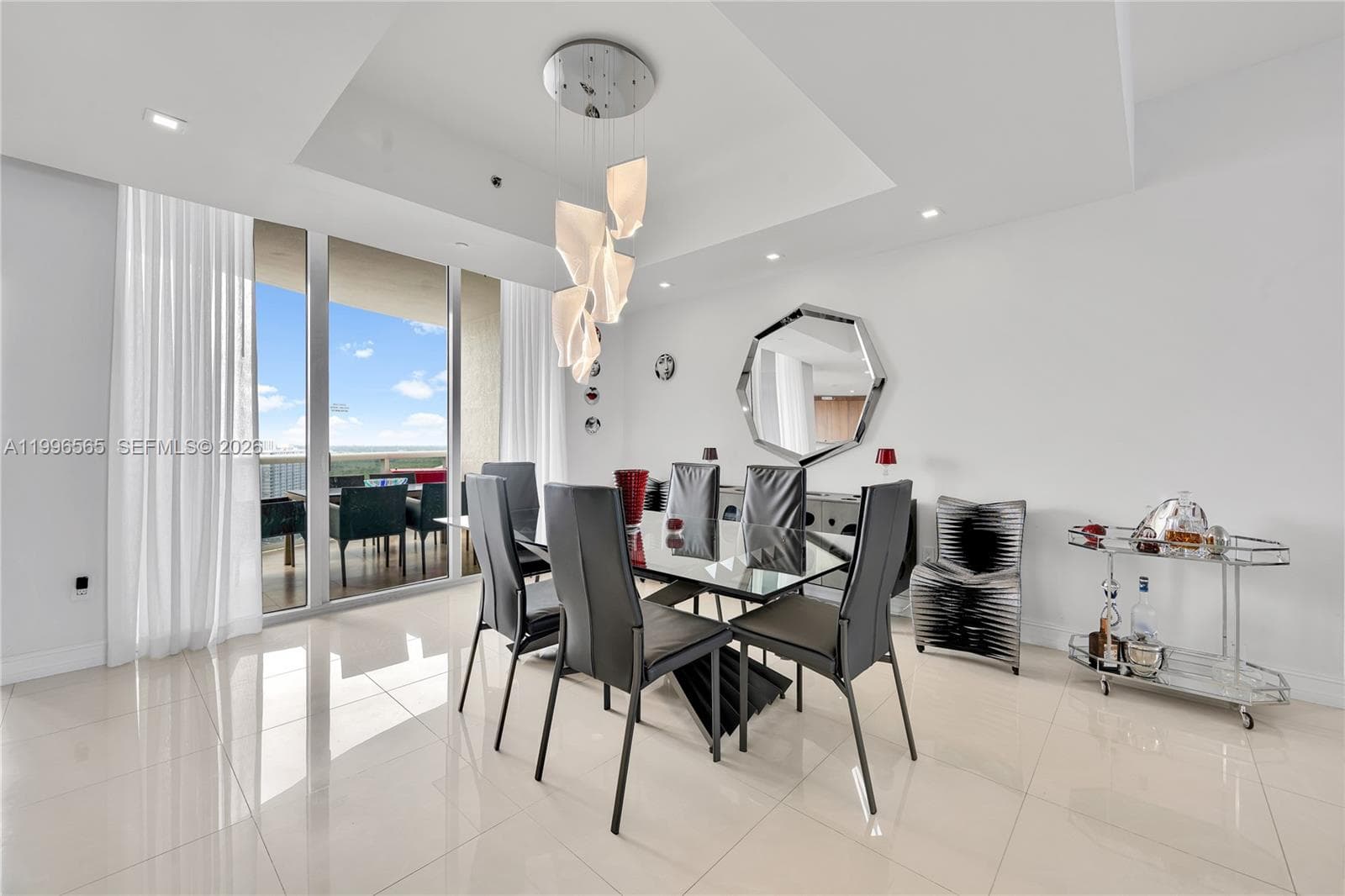 15901 Collins Ave 2104 photo 9