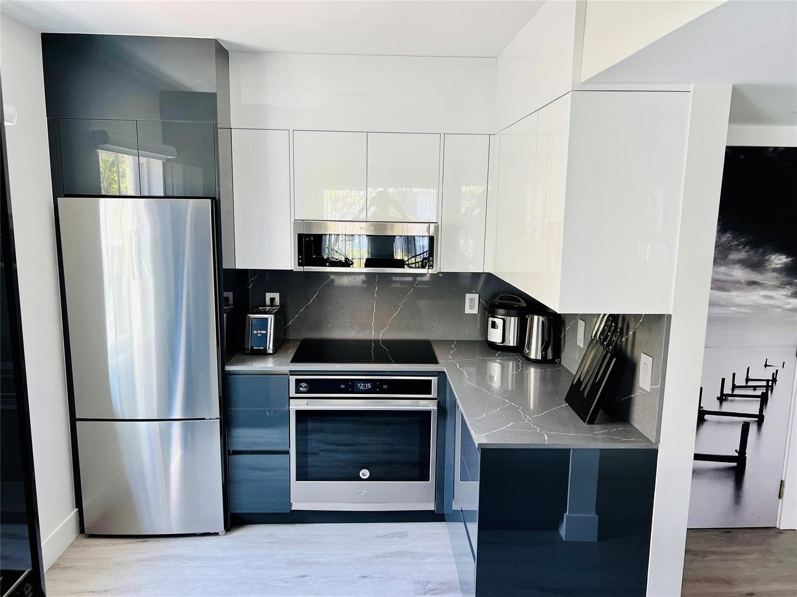 1105 Lake Shore Drive Unit 201 photo 2