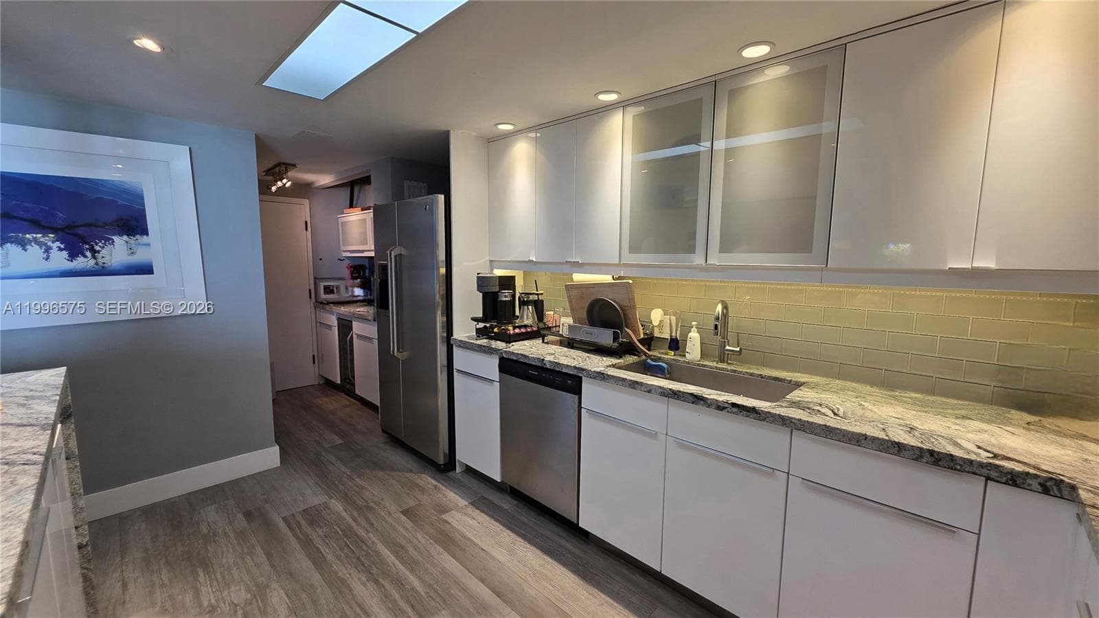 5825 Collins Ave 8J photo 6