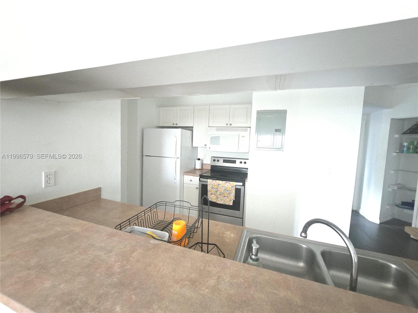 17150 Bay Rd 2316 photo 3