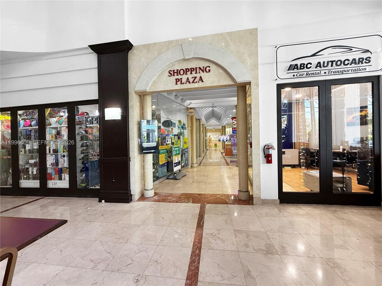 19201 Collins Ave 623 photo 13