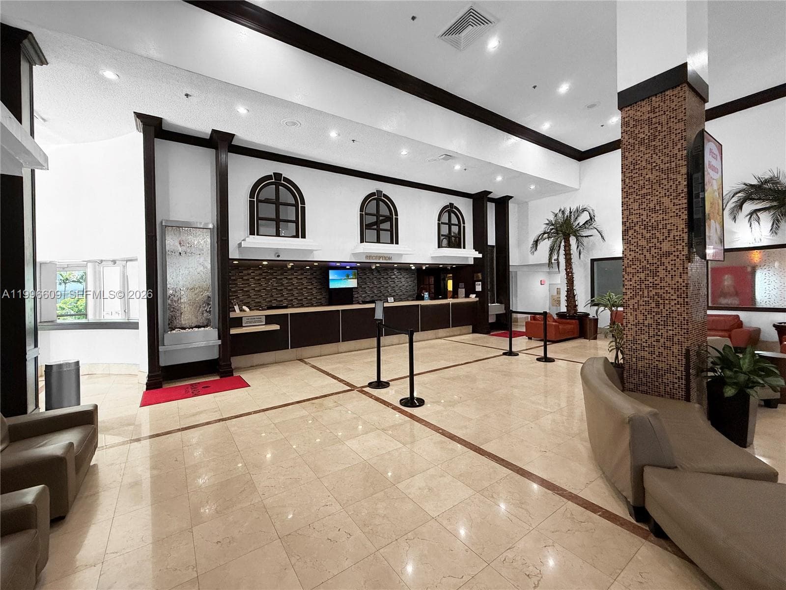 19201 Collins Ave 623 photo 12