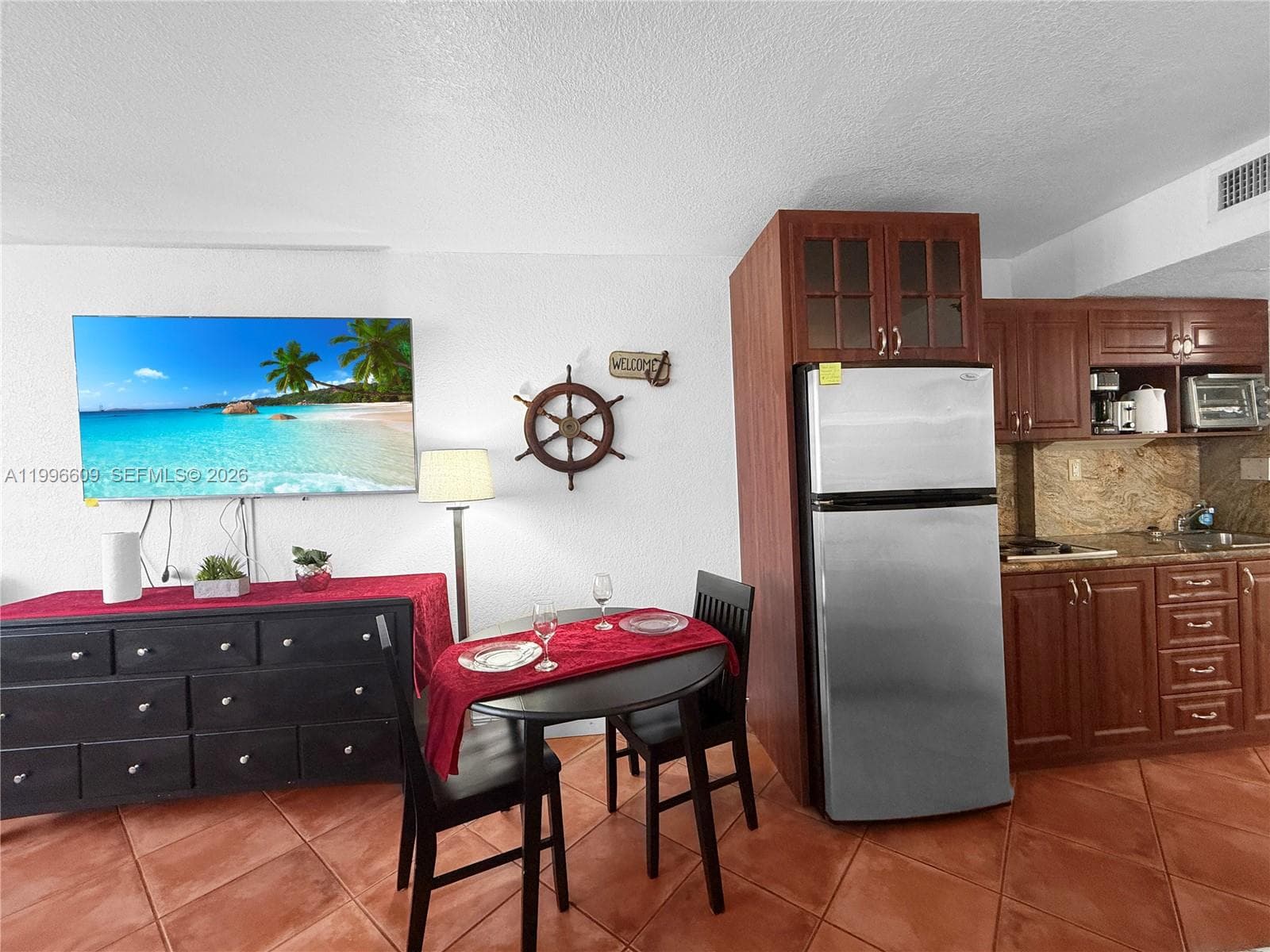 19201 Collins Ave 623 photo 5