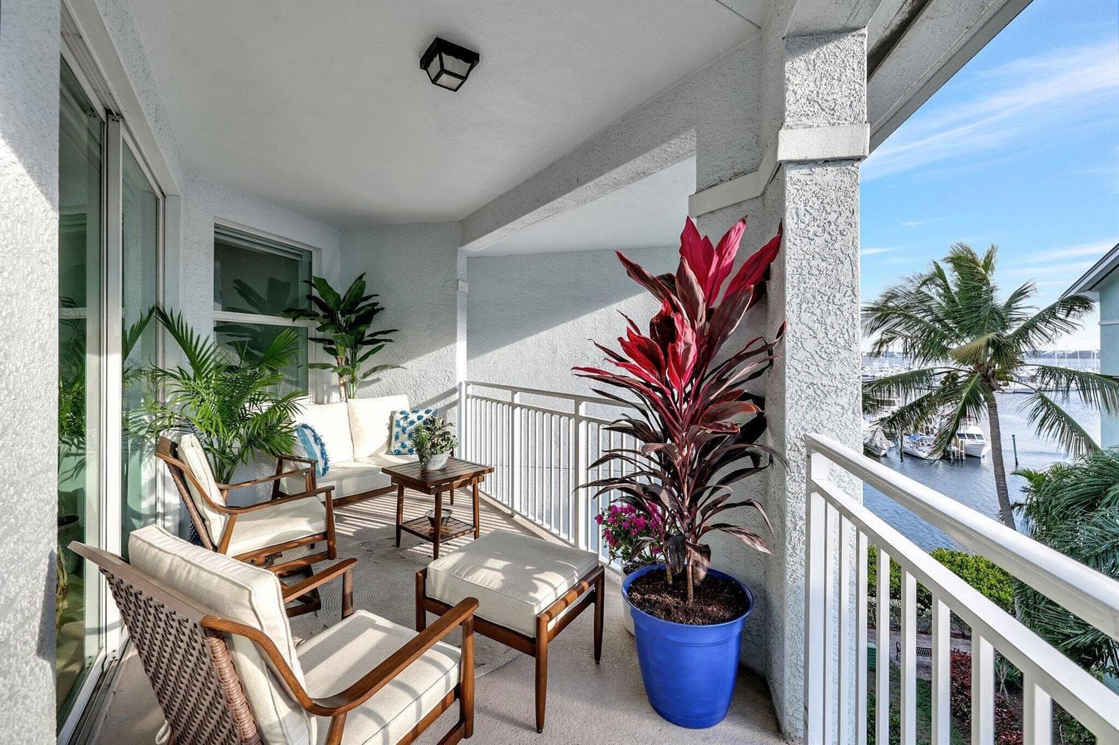 875 NW Flagler Avenue 404 photo 24