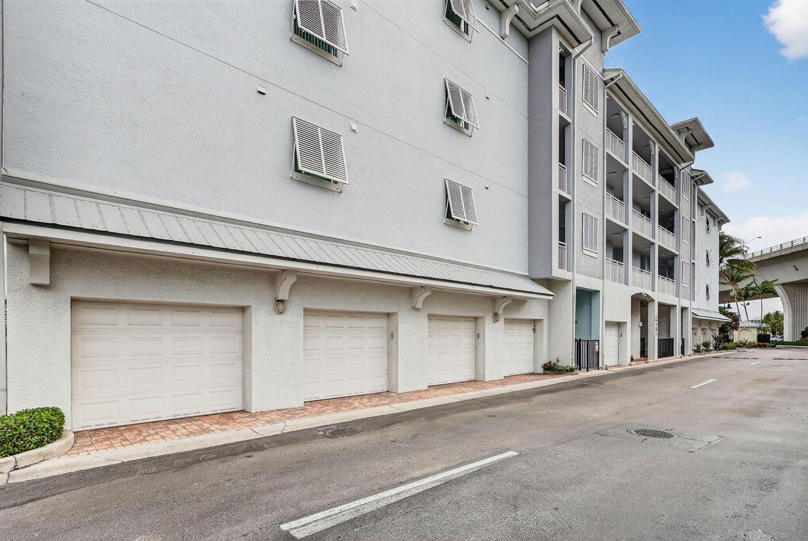 675 NW Flagler Avenue Unit 202 photo 2