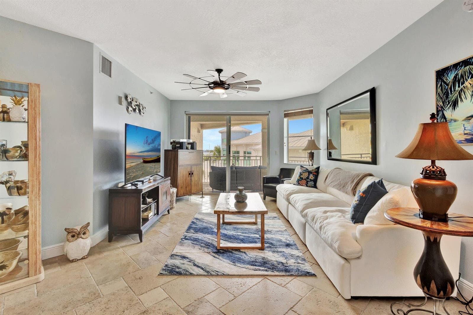 975 NW Flagler Avenue 407 photo 3