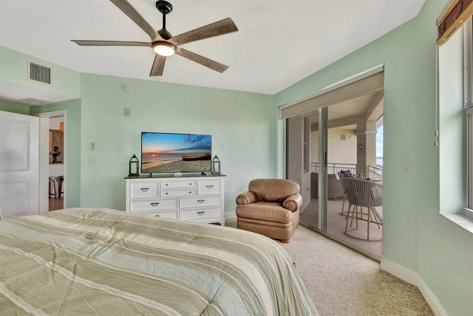 975 NW Flagler Avenue 407 photo 15
