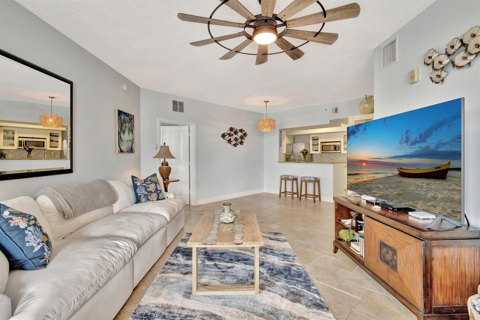 975 NW Flagler Avenue 407 photo 4