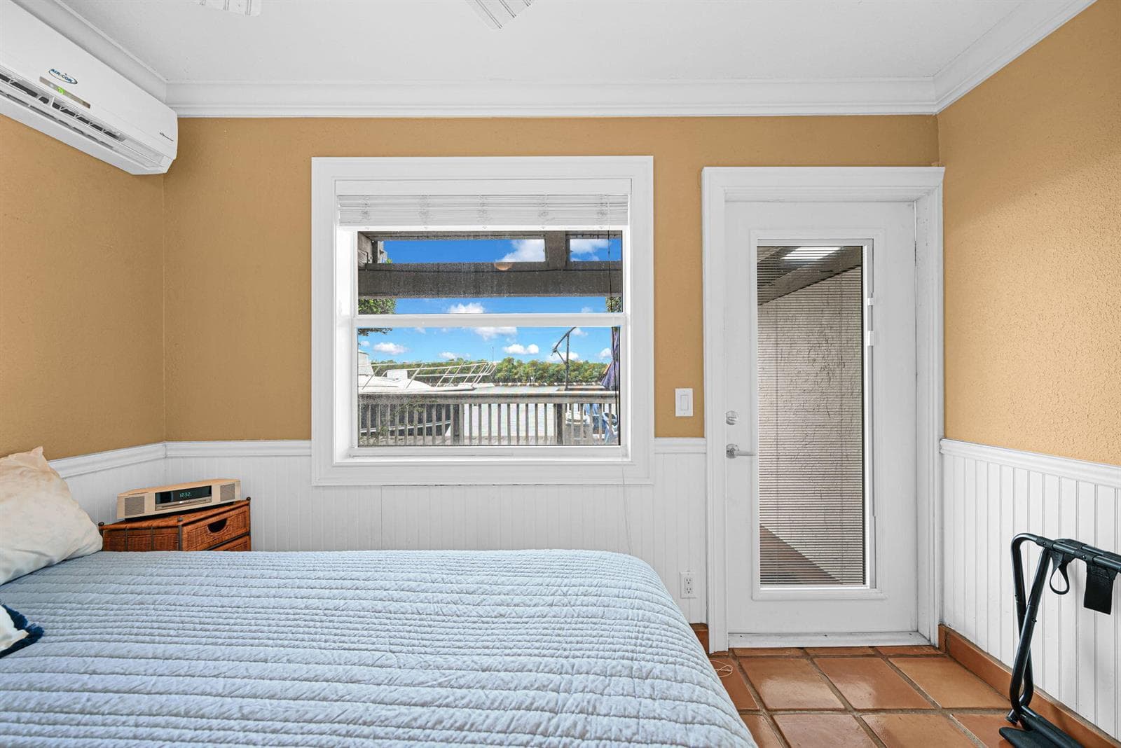 1800 N Ocean Drive 204 photo 23