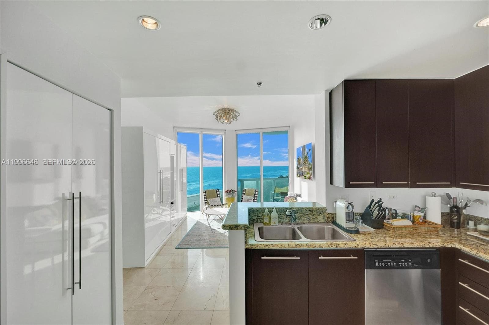 6515 Collins Ave 804 photo 3