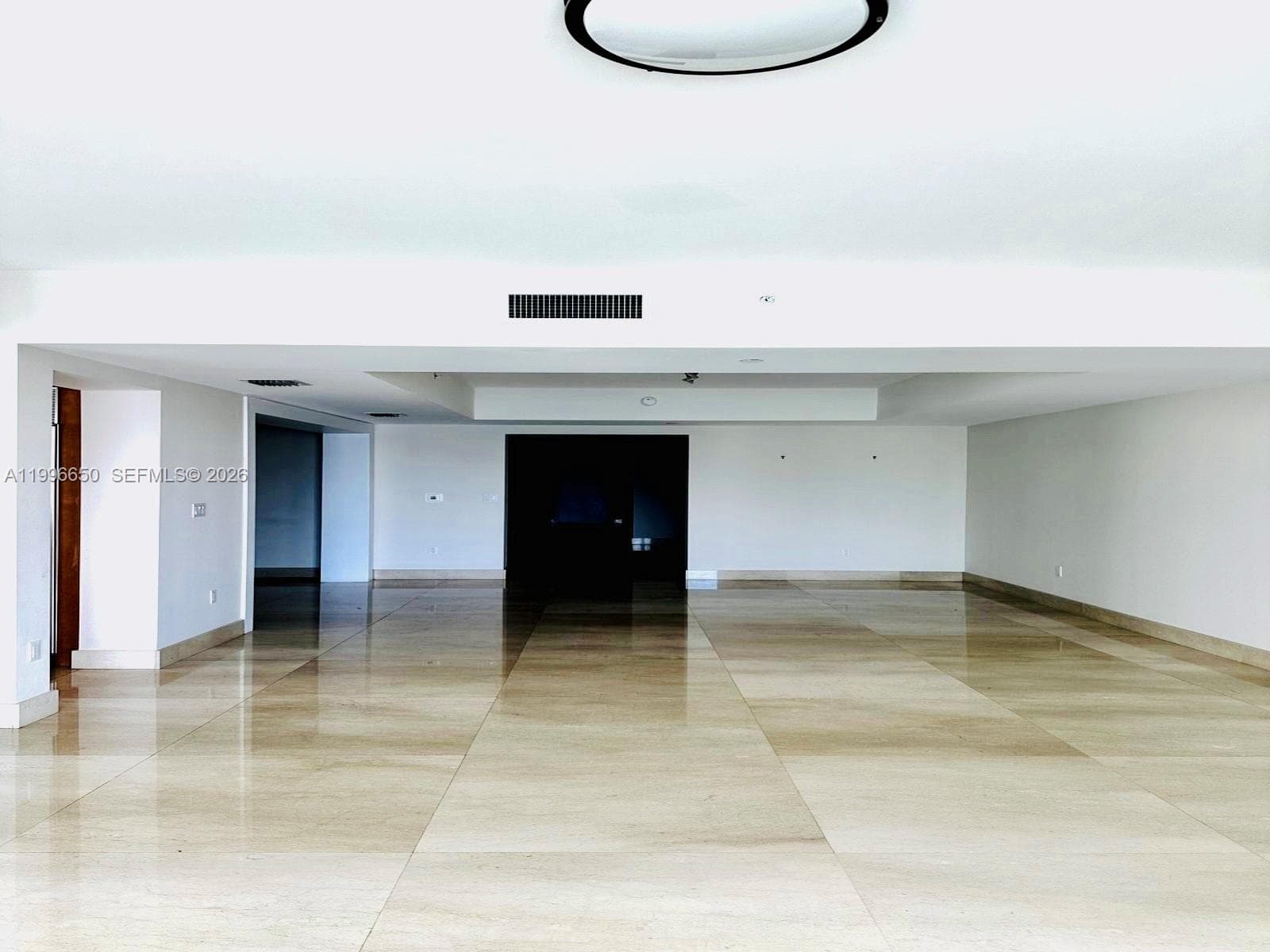 3301 183rd St 809 photo 2