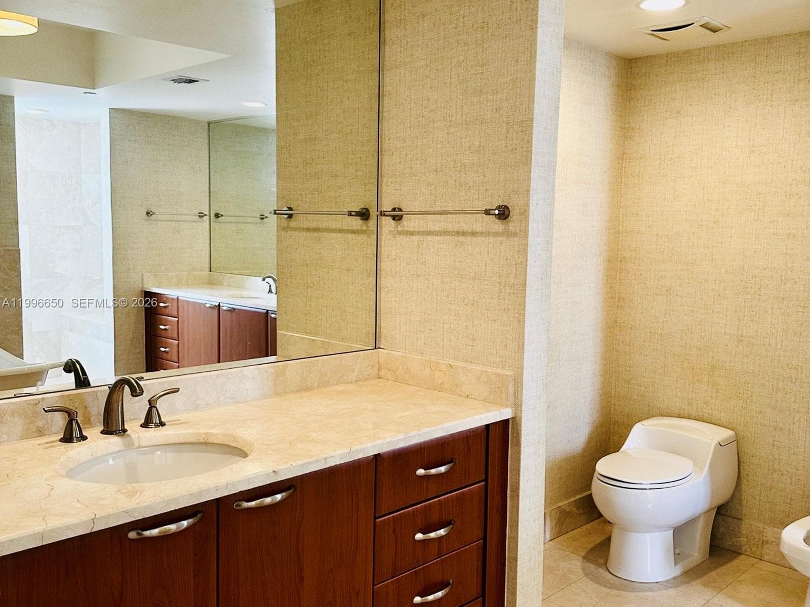 3301 183rd St 809 photo 19