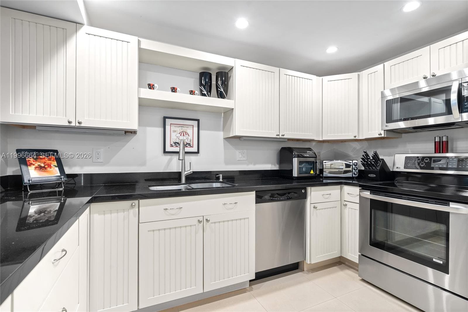 3300 S Ocean Blvd 207N photo 8