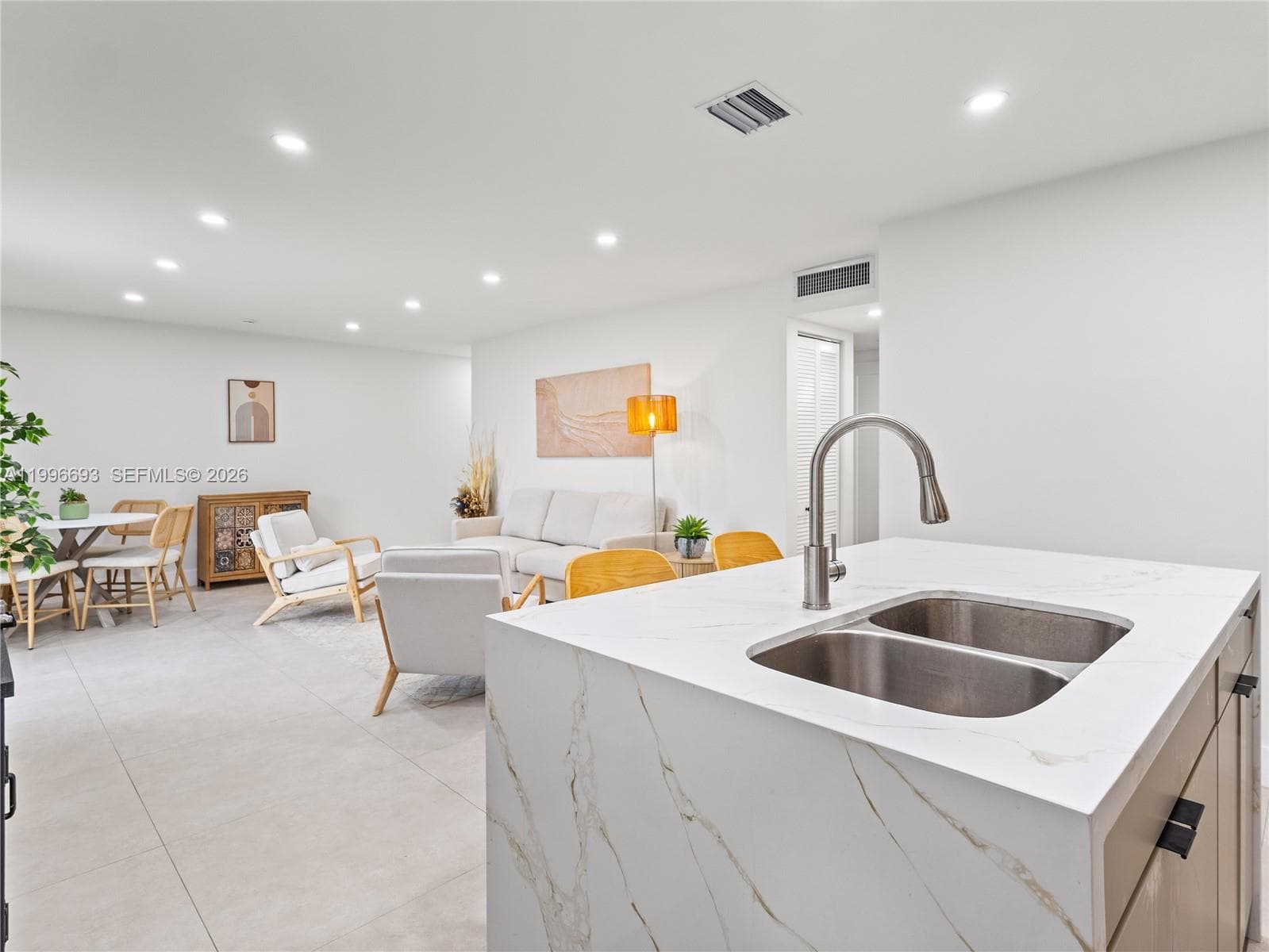 10017 23rd Ter photo 10