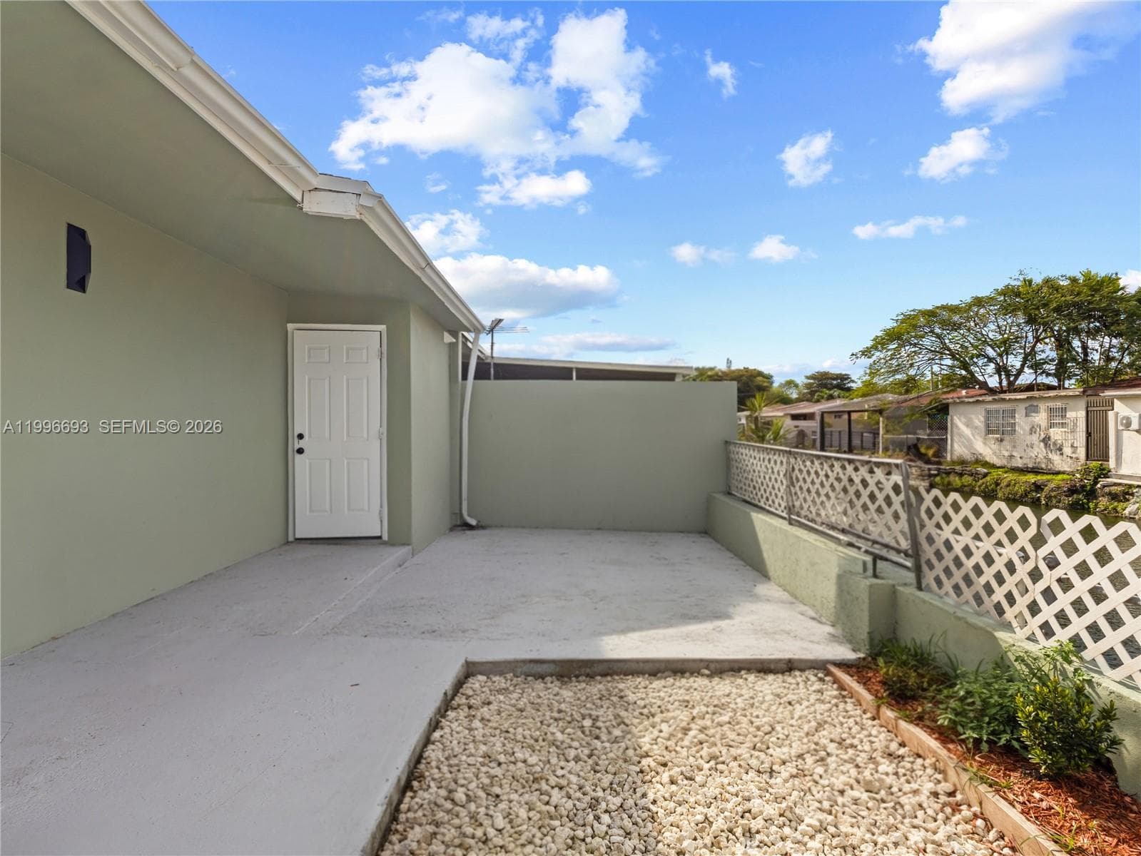 10017 SW 23rd Ter photo 25