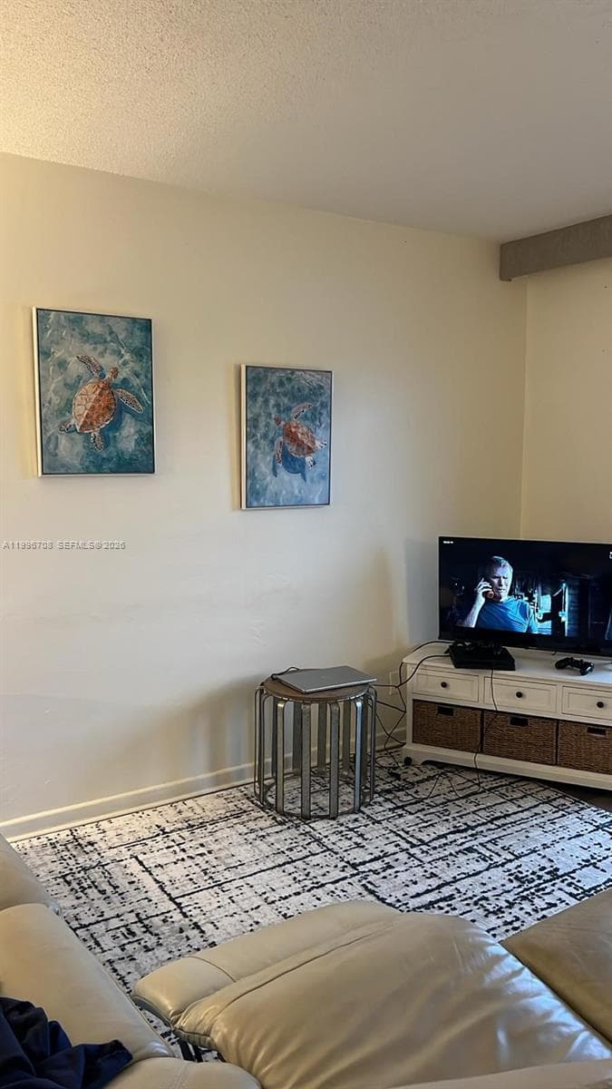 230 Federal Hwy 305 photo 13