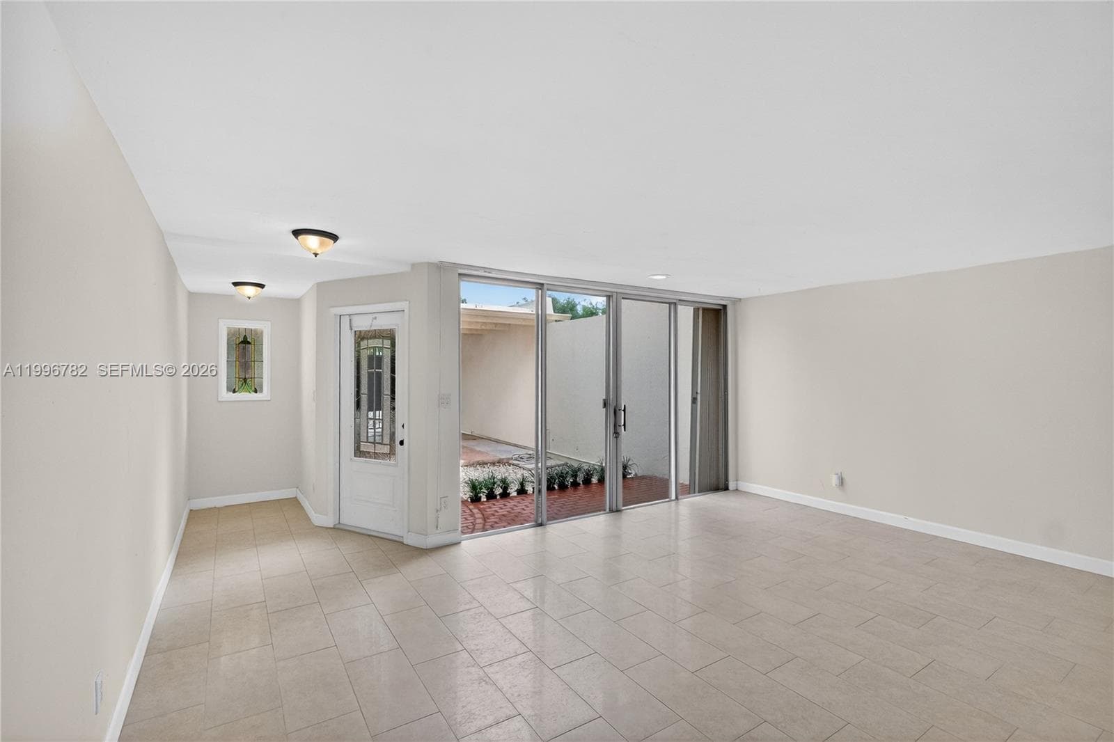 7833 102nd Pl photo 6