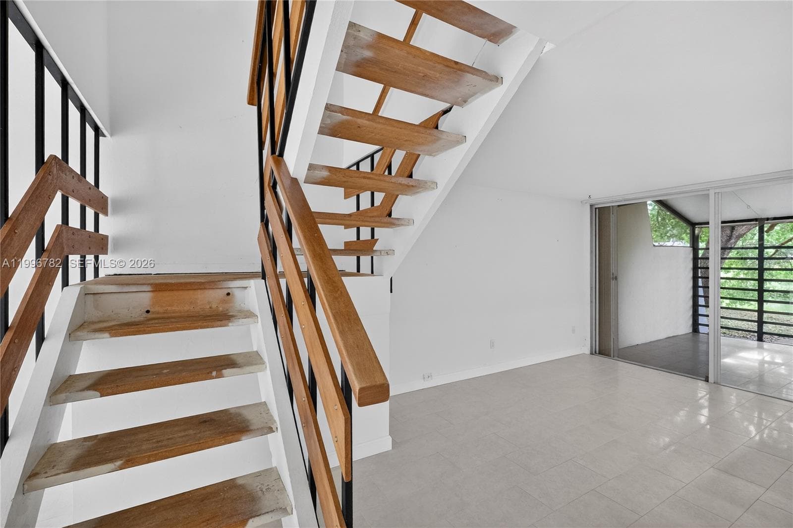 7833 102nd Pl photo 13