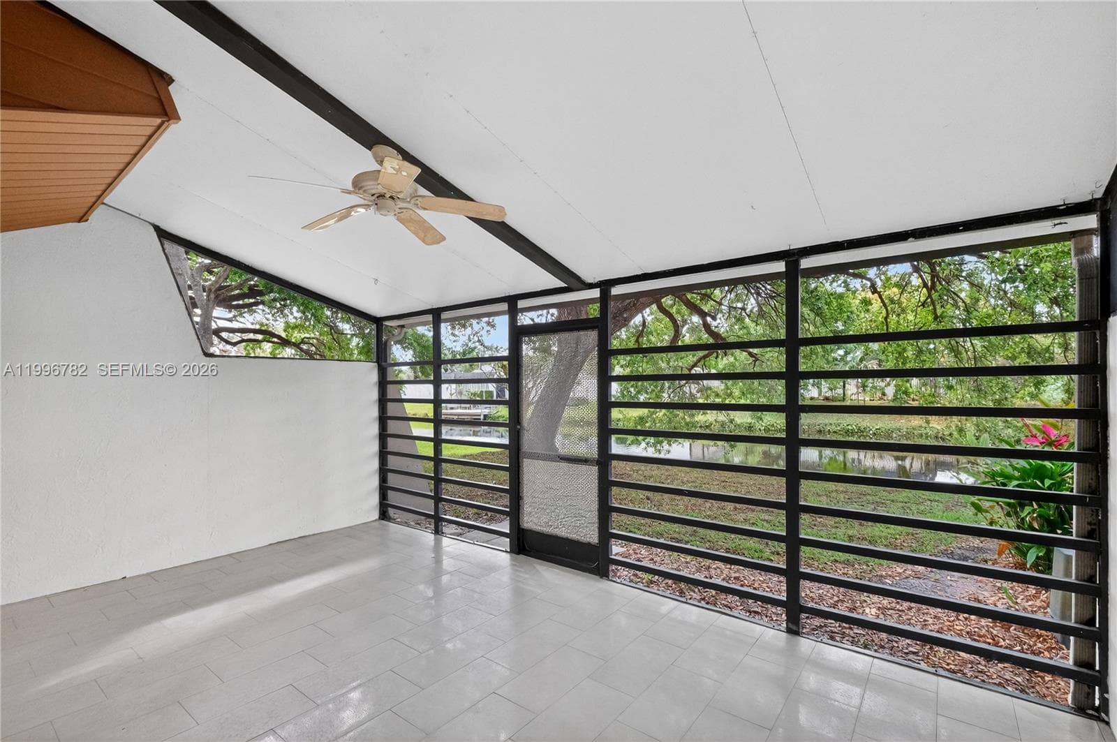 7833 102nd Pl photo 16