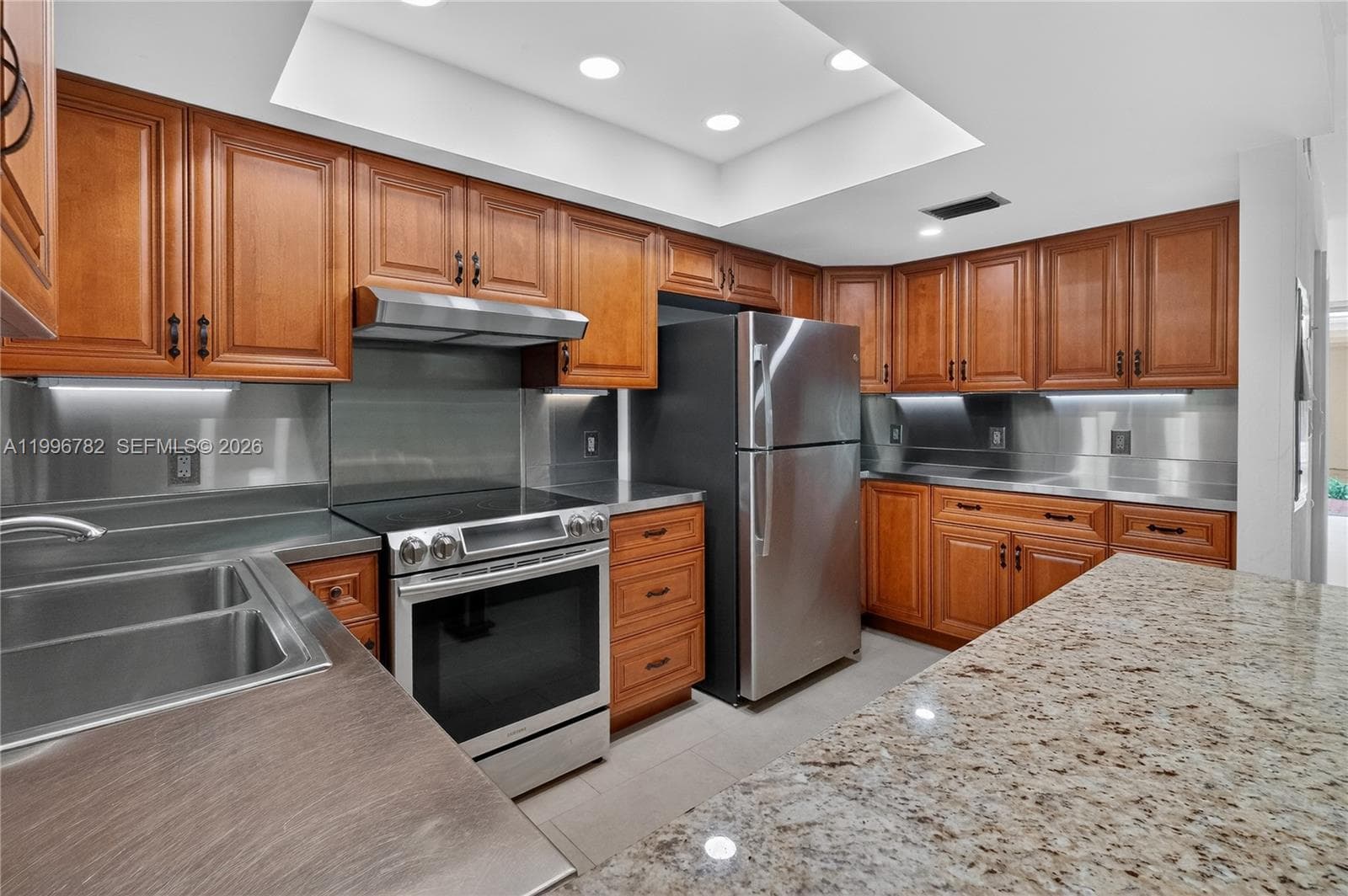 7833 102nd Pl photo 8