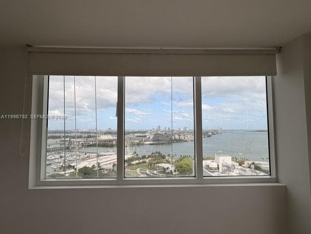 253 2nd St 2309 photo 20