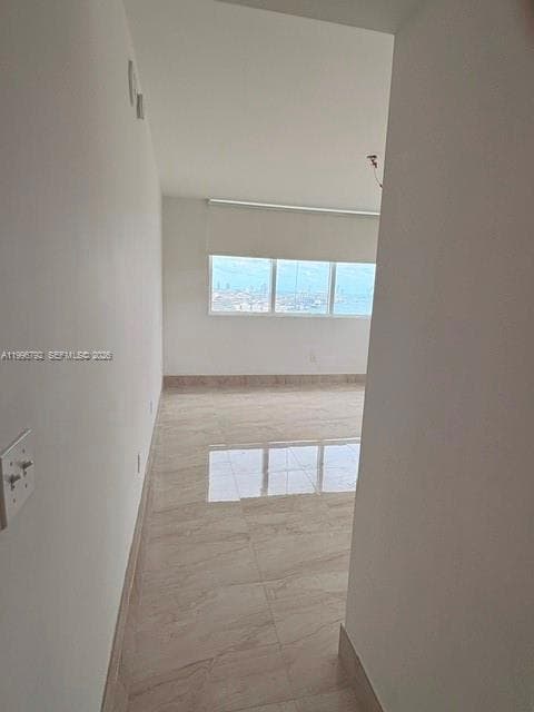 253 2nd St 2309 photo 15