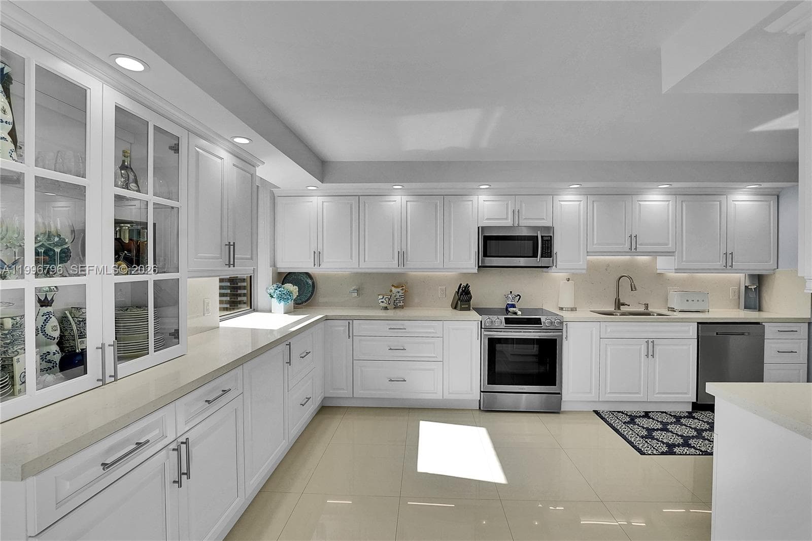 1920 Ocean Dr 11C photo 17