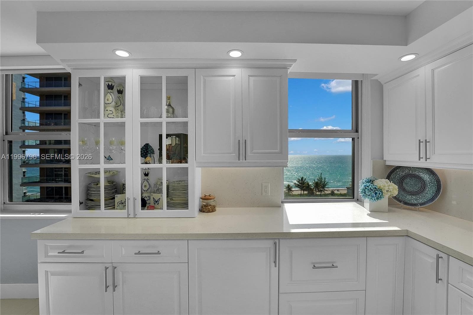 1920 Ocean Dr 11C photo 14