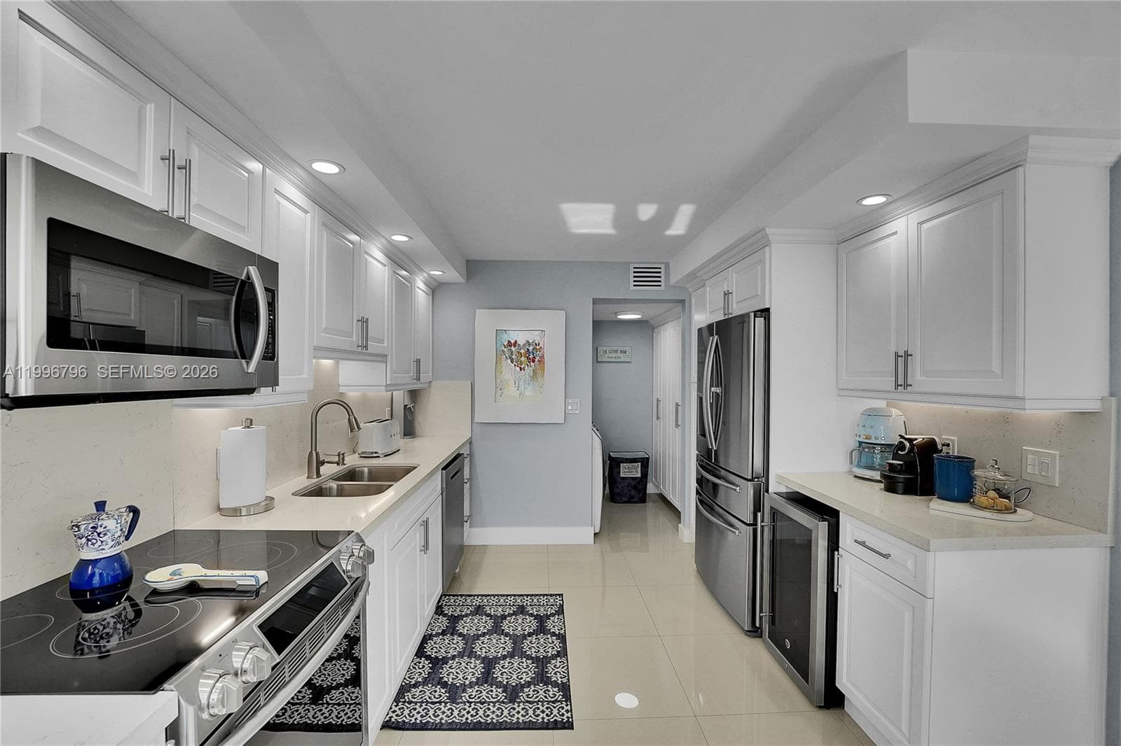 1920 Ocean Dr 11C photo 18