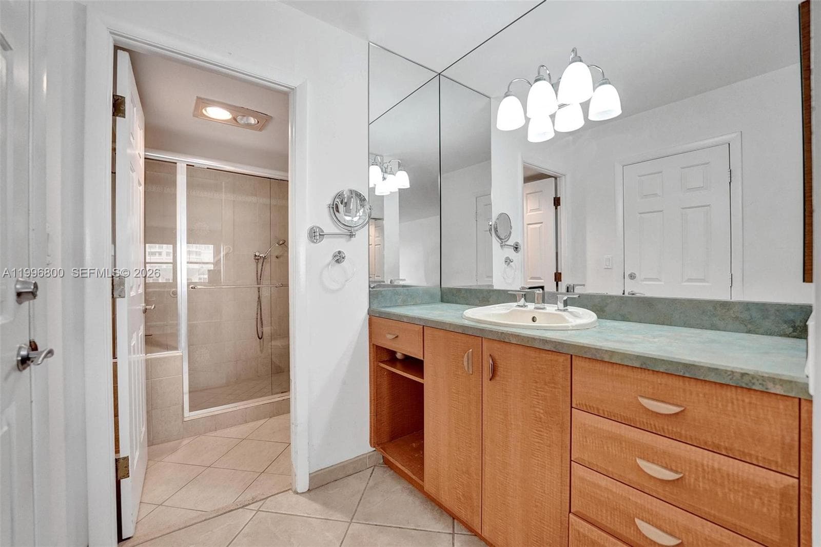 1800 Ocean Blvd 703 photo 19