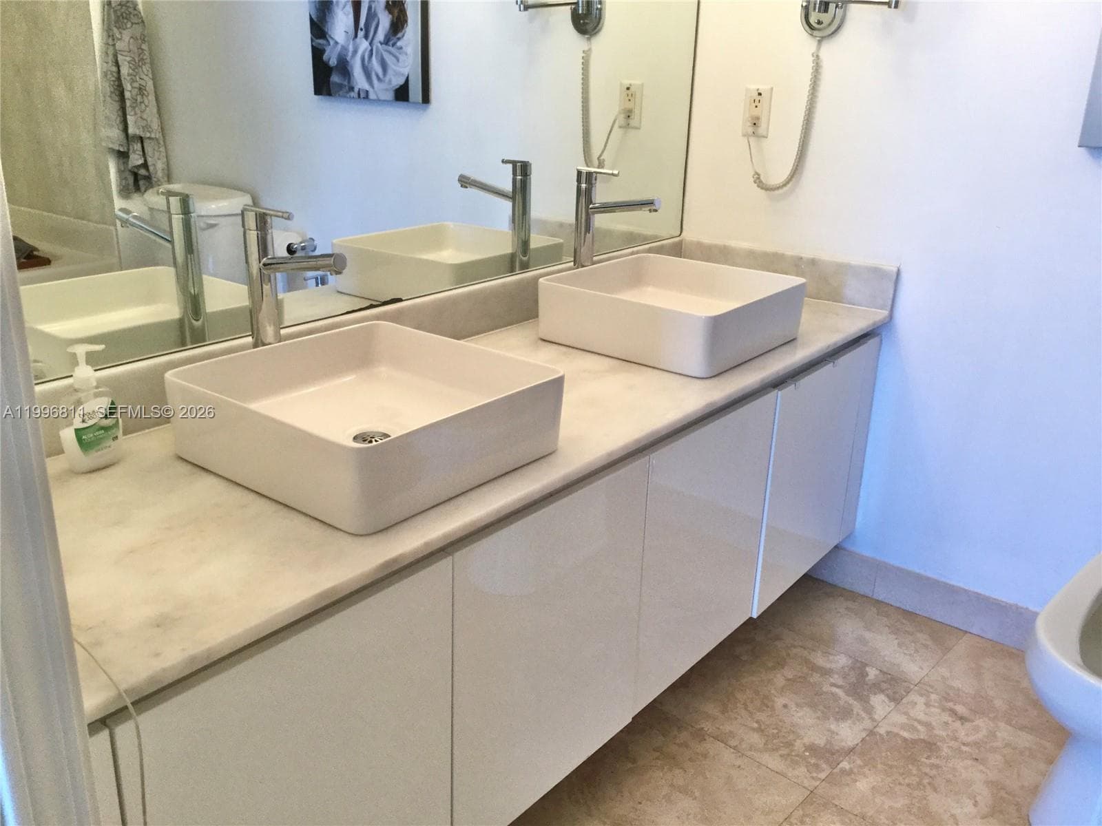 601 36th St 1208 photo 18