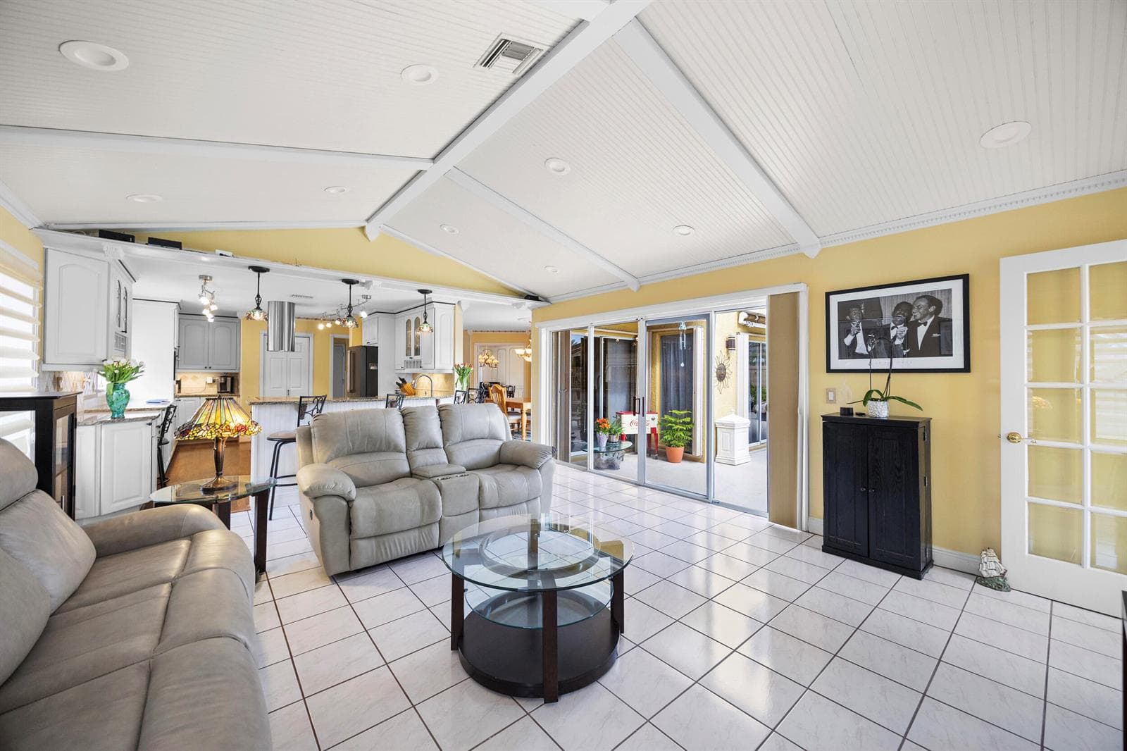 5597 Descartes Circle photo 19